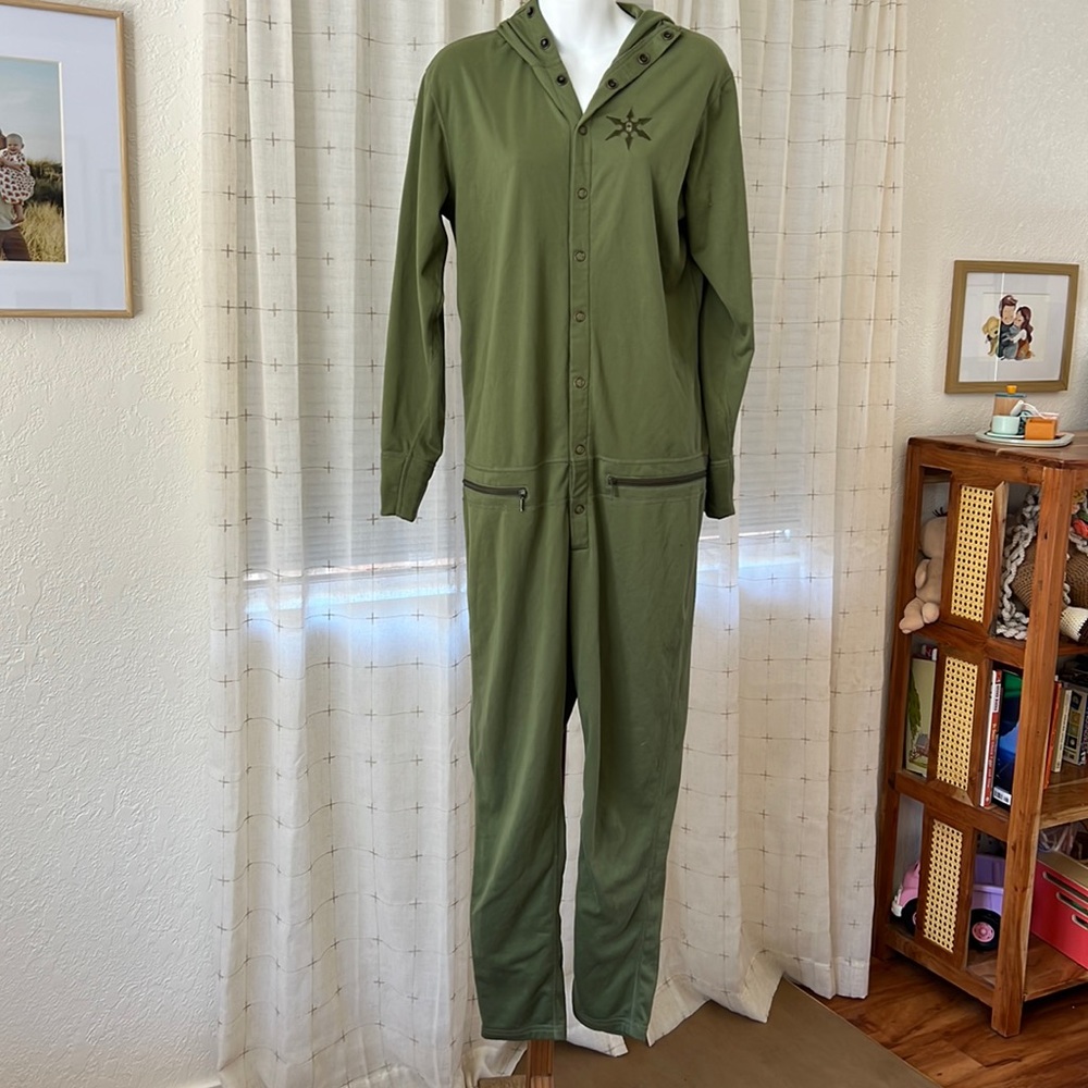Air blaster ninja hoodie jumpsuit, size small